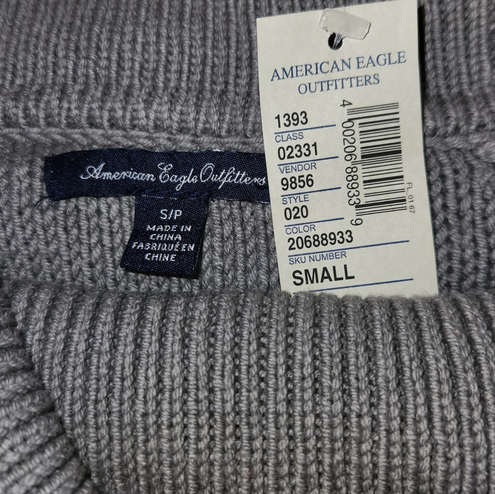 FINAL PRICE!! NWT ! AMERICAN EAGLE OUTFITTERS SWEATER DRESS! - Picture 2 of 4